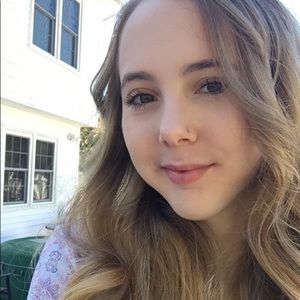 Meet your Posher, Maggie